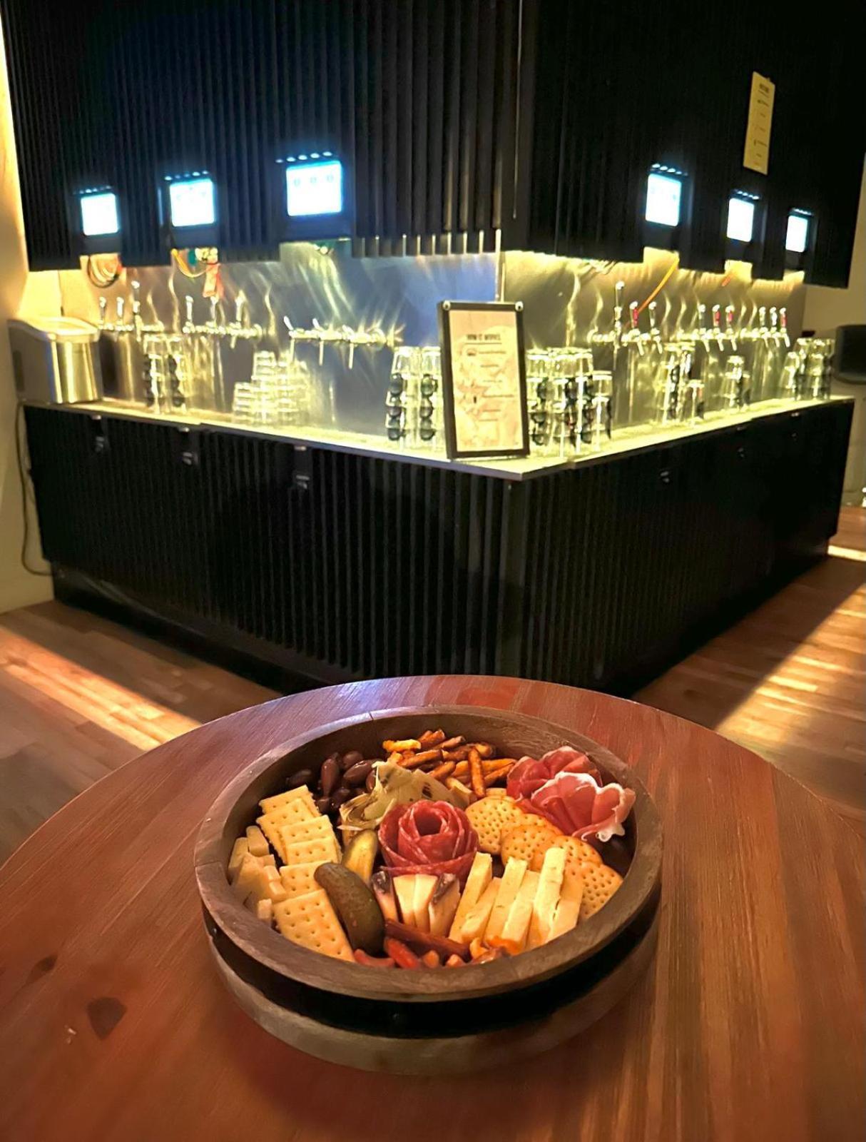 The Well Hotel & Taproom Trinidad Zewnętrze zdjęcie
